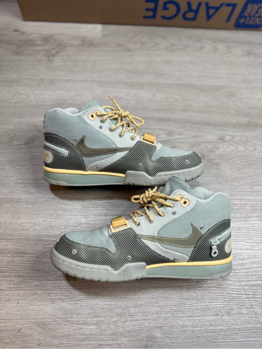 Nike x Travis Scott Air Trainer 1 SP Grey Haze Size 10 Men No Box - Picture 4 of 7